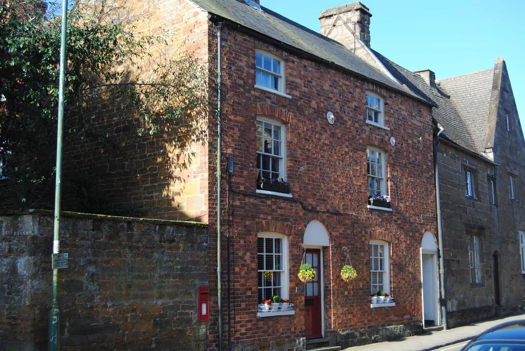 High Street Apartment Uppingham Exterior photo
