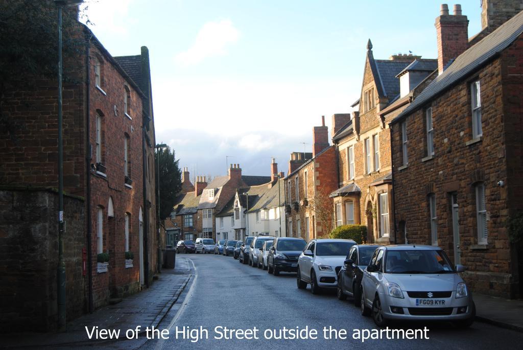 High Street Apartment Uppingham Exterior photo