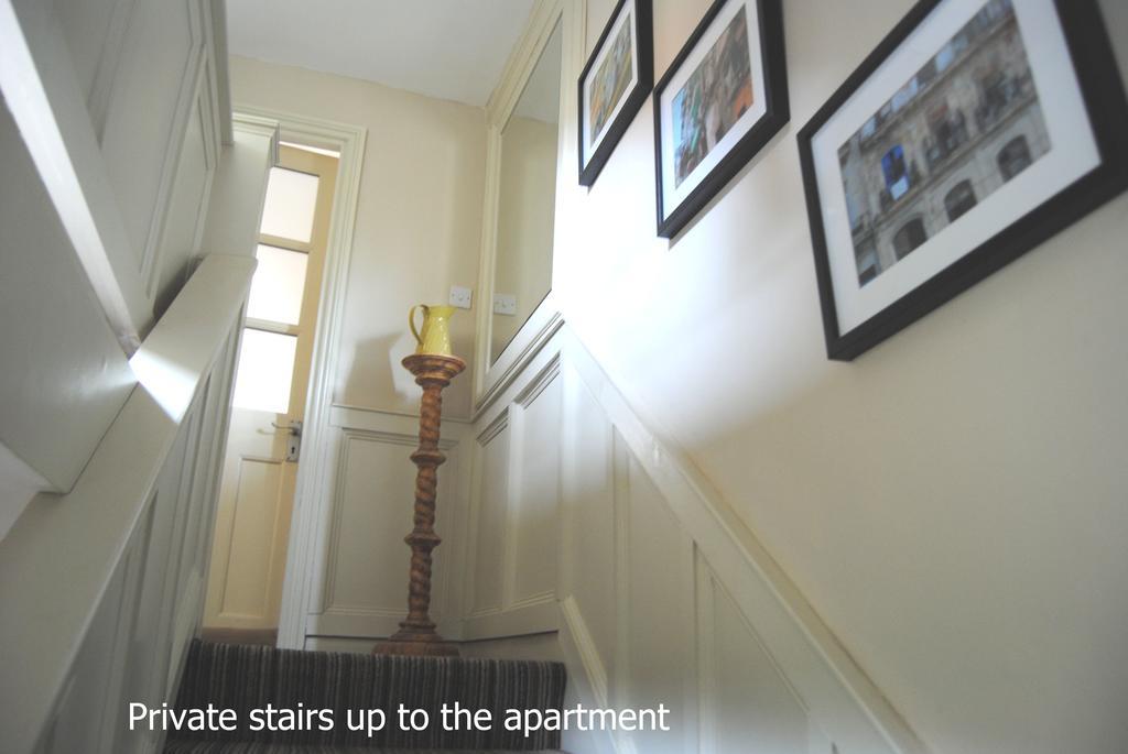 High Street Apartment Uppingham Exterior photo