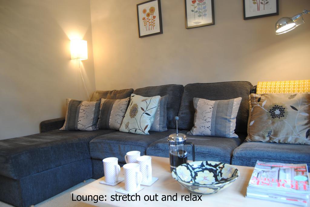 High Street Apartment Uppingham Exterior photo